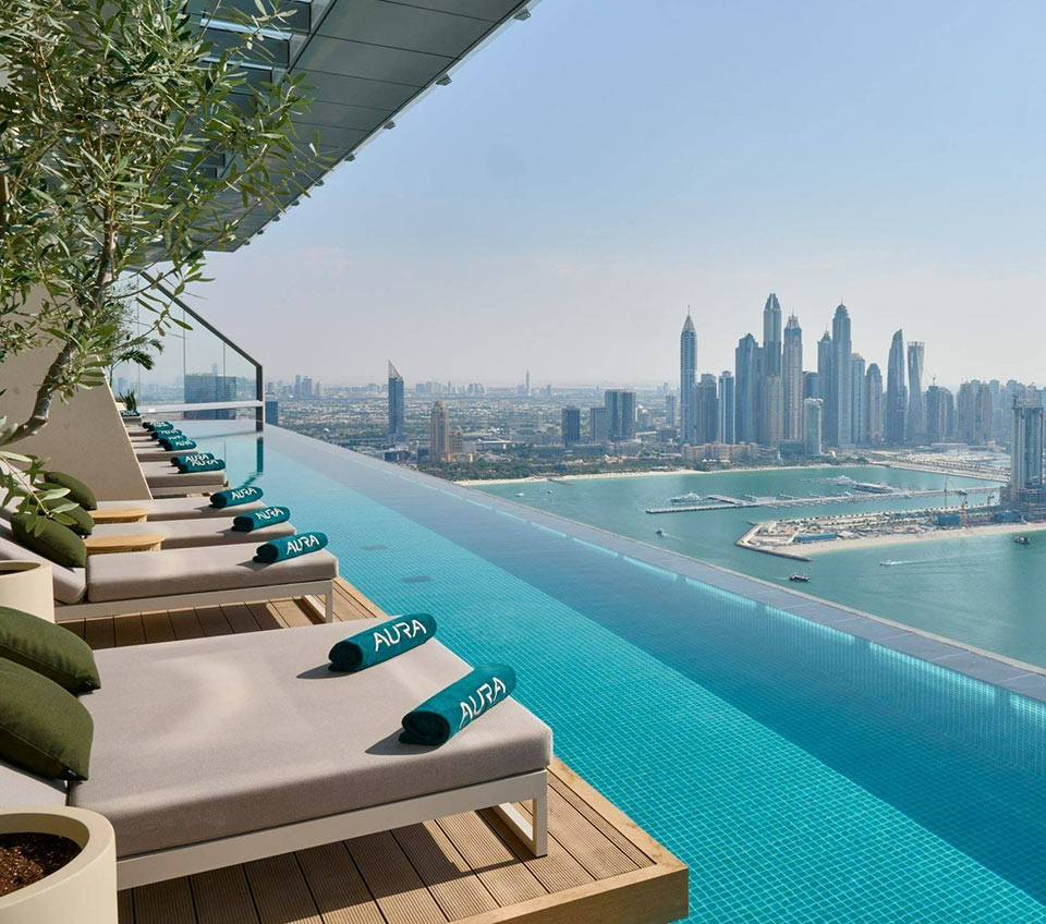 Rooftop pool in Dubai, AURA Skypool Loung